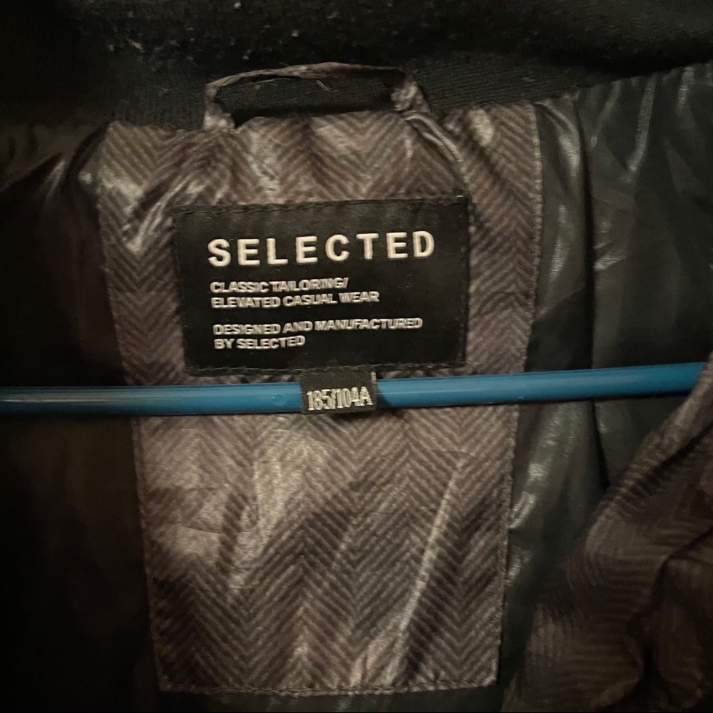 Men’s down jacket - Picture 3 of 3